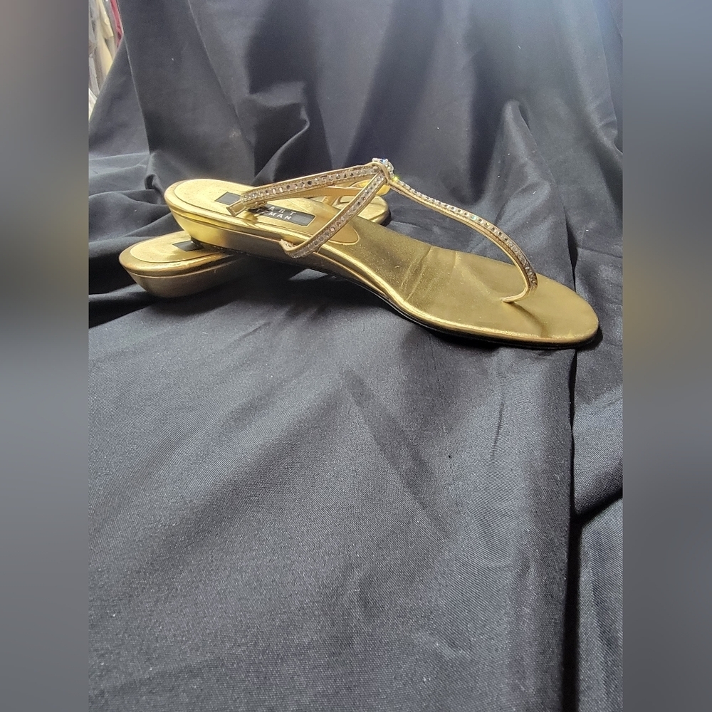 Stuart Weitzman - Gold Sandal - Picture 4 of 5